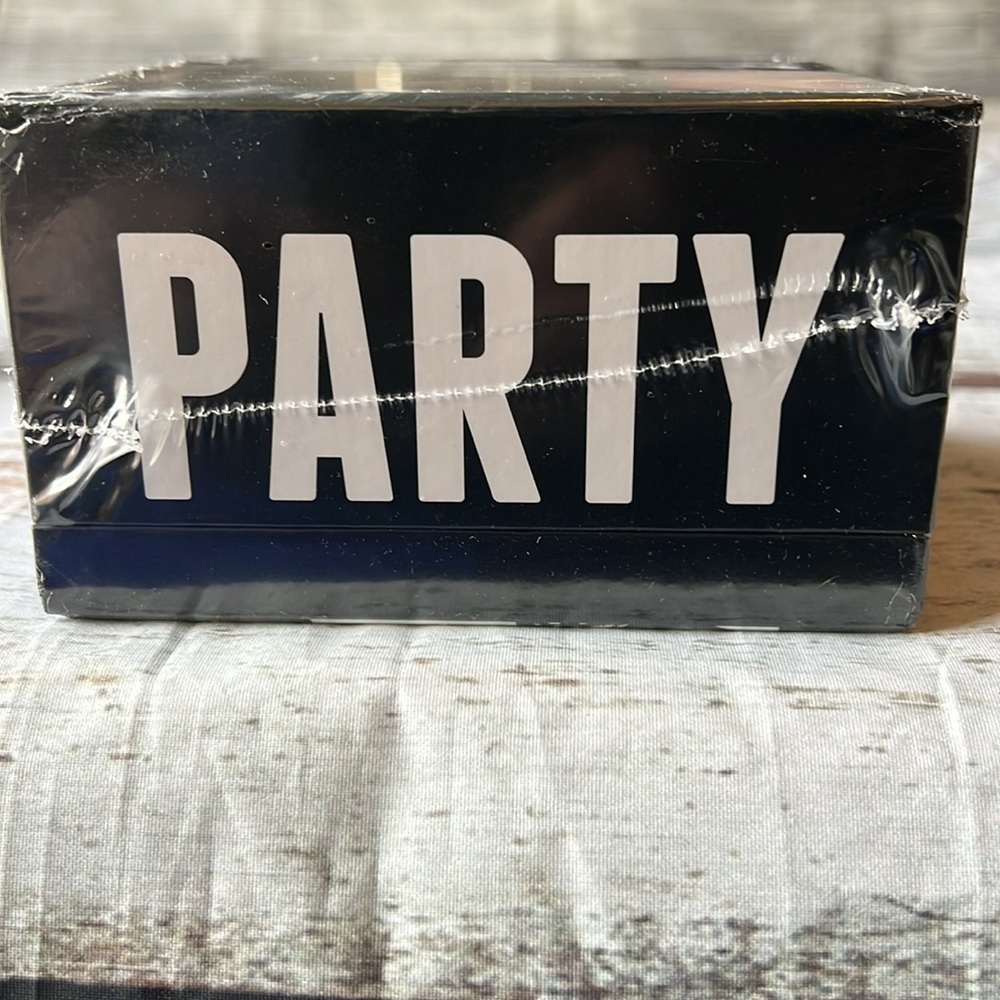 If YOU Had To ( Party Game ) Brand: Drunk Stoned Stupid - Picture 6 of 8